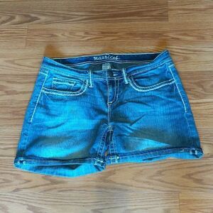 Maurices denim shorts Sz 14